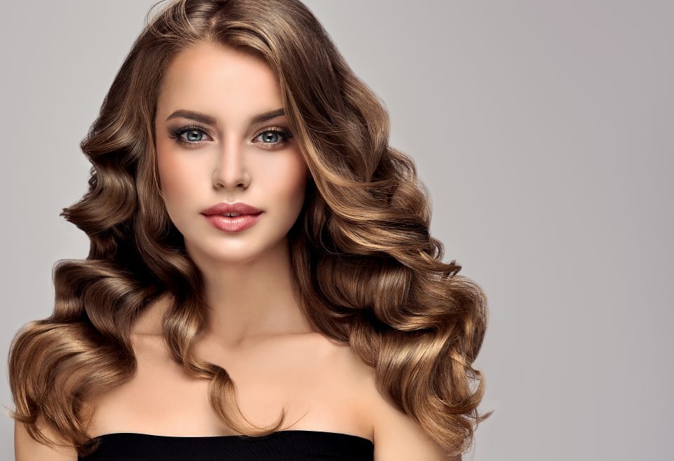 Warren Tricomi offers blowout services in NYC and beyond.